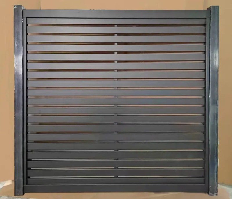 Perfil horizontal do jardim dos painéis de esgrima